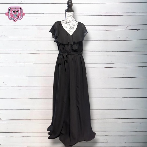 Jj's House Elegant Black Chiffon Flutter Sleeve Maxi Gown, Large - Picture 7 of 9